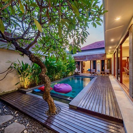 Villa Paradise Seminyak Exterior photo